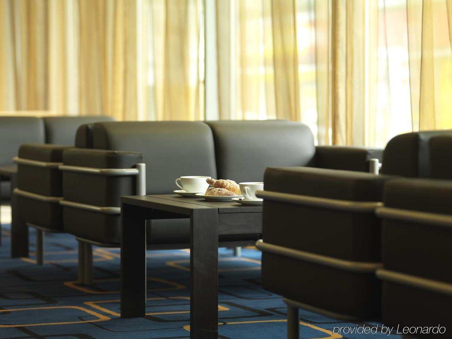 Hilton Garden Inn Aberdeen City Centre Bagian luar foto