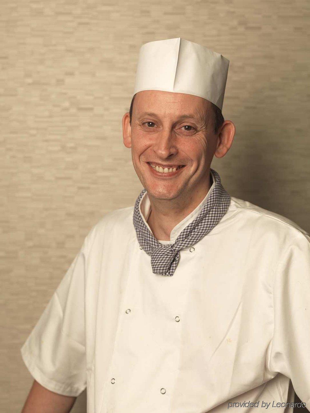 Hilton Garden Inn Aberdeen City Centre Bagian luar foto